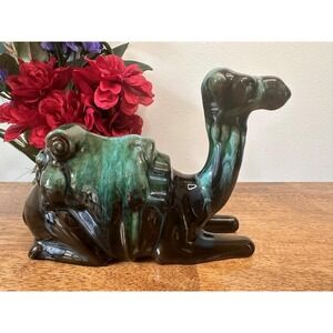 Blue Mountain‎ Pottery Lying Camel Figurine Vintage Canadian Ceramic MCM